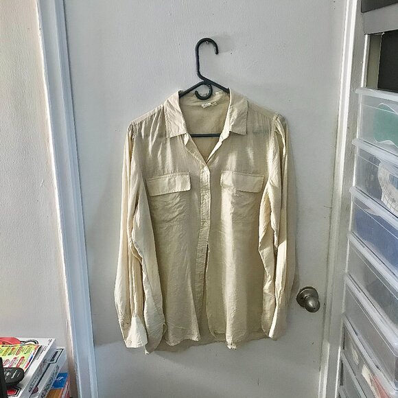 Unisex GAP lightweight button-down shirt (Ecru) - Size XL - Picture 1 of 6